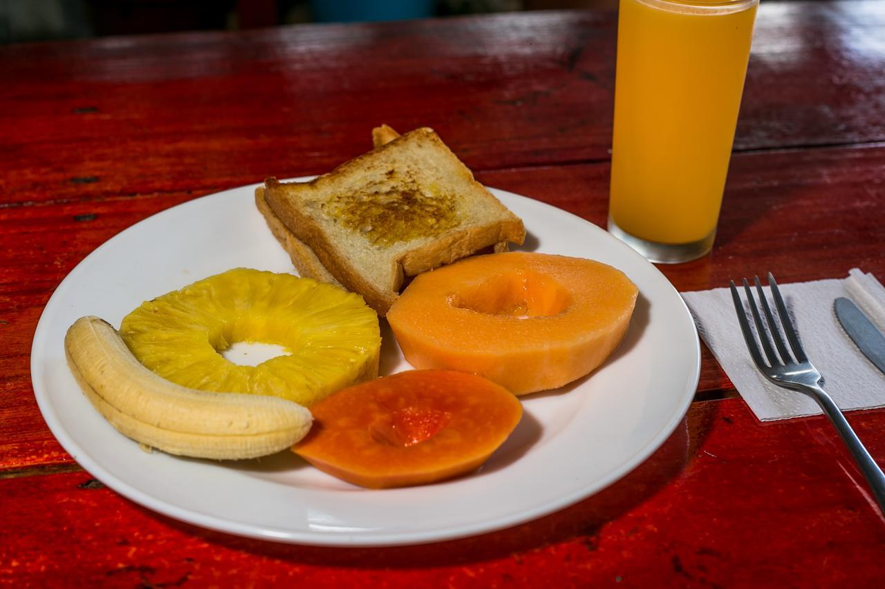 Arenal Container Hostel La Fortuna Eksteriør billede